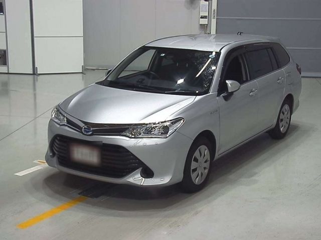 30093 Toyota Corolla fielder NKE165G 2016 г. (CAA Chubu)